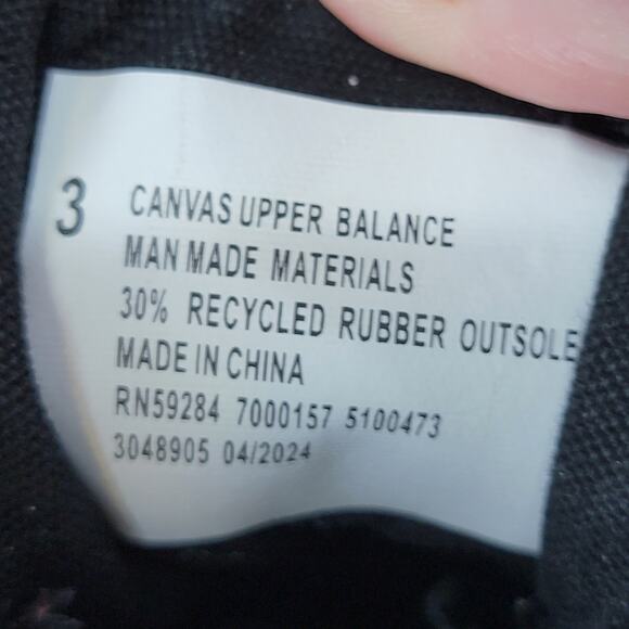 Children's Place Girls Black Hi-Tops Canvas Shoes "Smile" - Size 3 - Picture 6 of 6